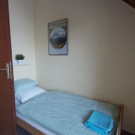 Park Vendeghaz Hotel Kecskemet Bagian luar foto