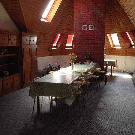 Park Vendeghaz Hotel Kecskemet Bagian luar foto