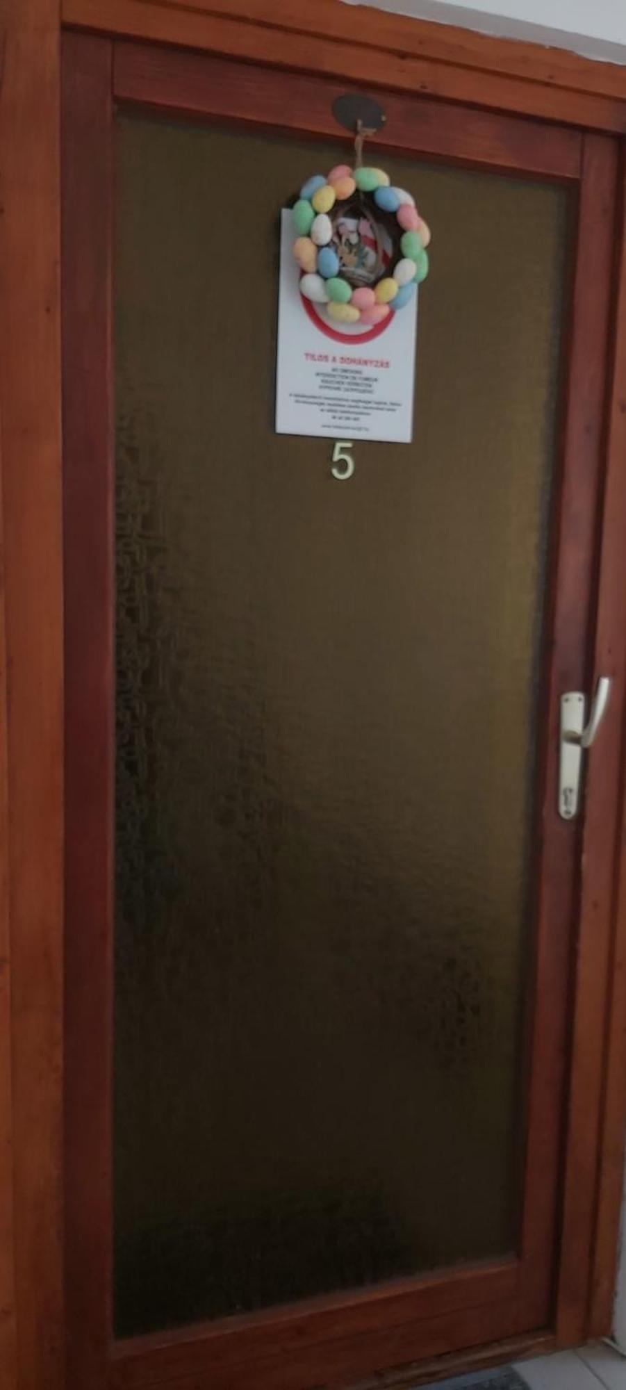 Park Vendeghaz Hotel Kecskemet Bagian luar foto